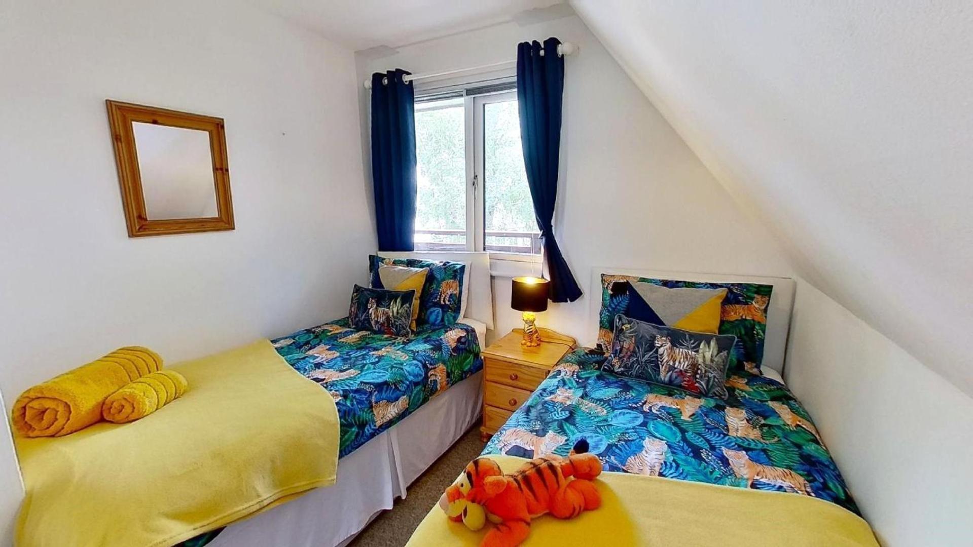 Вилла 45 Trevithick Court, Tolroy Manor Хейл Экстерьер фото