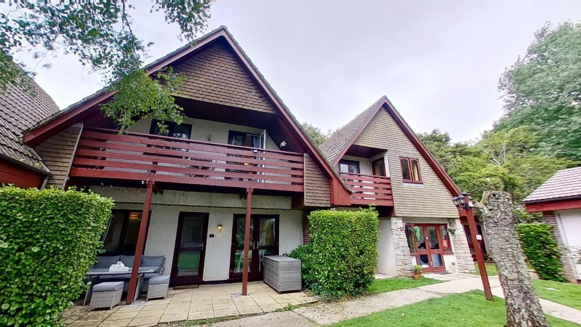 Вилла 45 Trevithick Court, Tolroy Manor Хейл Экстерьер фото